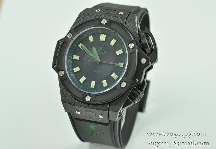 Hublotウブロ メンズ腕時計 自動巻き 3針クロノグラフ 日付表示 サファイヤクリスタル風防 BLACK 52MM ラバー