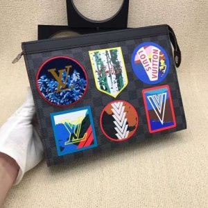 2020新品入荷 ルイ ヴィトン LOUIS VUITTON すっかり定番化 ポーチ ストリートファッション