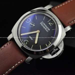大人気　美品 OFFICINE PANERAI 腕時計