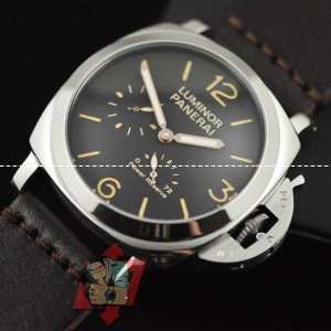 大人気　美品 OFFICINE PANERAI 腕時計