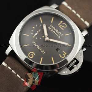大人気　美品 OFFICINE PANERAI 腕時計