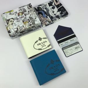 プラダ PRADA 財布 2色可選 2020春夏トレンドアイテム 爽やかカジュアル人気