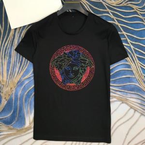 愛らしい春の新作 3色可選 ヴェルサーチ VERSACE 2020話題の商品 半袖Tシャツ 安心の実績