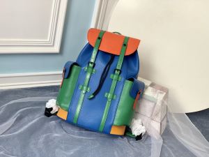 リュック 【2020秋冬】今きてる最先端ブランド ルイ ヴィトン現在流行中のおすすめ人気 LOUIS VUITTON 今年らしい新しい人気色