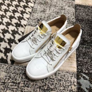 愛らしい春の新作 ランニングシューズ お値段もお求めやすい ジュゼッペ ザノッティ GIUSEPPE ZANOTTI