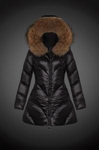 2020 秋冬 雨の時期にも活躍 MONCLER モンクレール レディース ダウンジャケット 8804