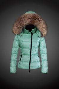2020 秋冬 ファション性の高い MONCLER モンクレール レディース ダウンジャケット 8805