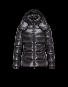 2020 秋冬 ふわふわな感触 MONCLER モンクレール レディース ダウンジャケット