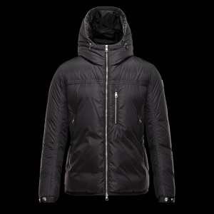 入手困難 2020秋冬 MONCLER モンクレール ダウンジャケット