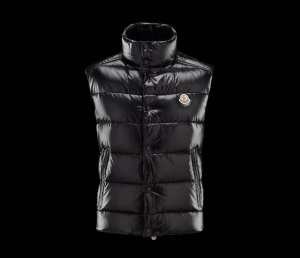 新入荷 MONCLER モンクレール根強い人気のある ダウンジャケット