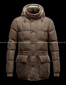 高級感演出 201314秋冬 MONCLER モンクレール ダウンジャケット ブラウン