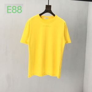 バレンシアガ 価格も嬉しいアイテム BALENCIAGA素敵なアイテム 半袖Tシャツ 限定アイテムが登場