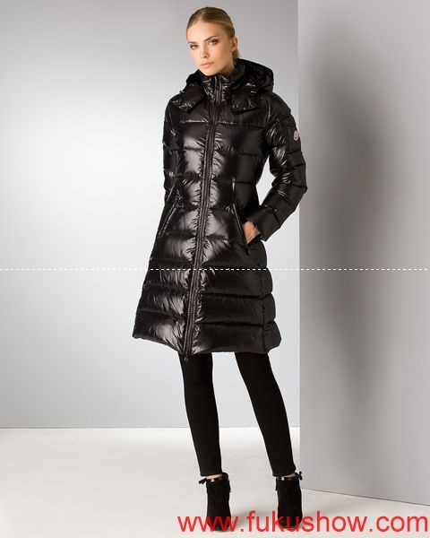 新作登場 201314秋冬新作 女性用 モンクレール MONCLER ダウンジャケット