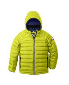 落ち着きの2020新品 Canada Goose 今季セール　子供用ダウンジャケ...