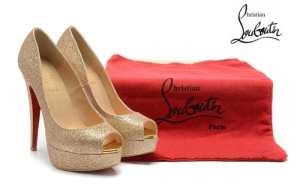 2020最旬アイテム Christian Louboutin クリスチャンルブタンパンプス
