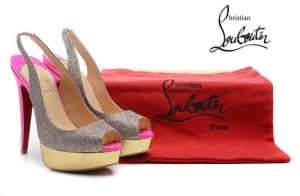 2020 人気商品 Christian Louboutin クリスチャンルブタンパンプス