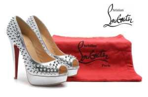 2020 超レアChristian Louboutin クリスチャンルブタンパンプス