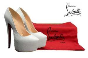 2020 Christian Louboutin クリスチャンルブタンパンプス