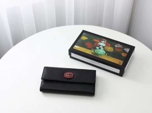 グッチ GUCCI 財布 2色可選 大人っぽい雰囲気 2020年春夏の流行アイテム