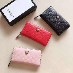 グッチ GUCCI 財布 3色可選 2020年春夏のトレンド 個性的な印象に仕上がり