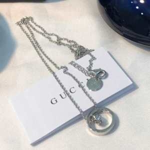定番の人気なども続々入荷中 20202020年のトレンド秋冬新色 グッチ GUCCI ネックレス