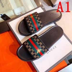 GUCCI グッチ メンズ サンダル 上品なプリントで大人気 Ace エース コピー ファッション ２色可選 リーズナブルな価格