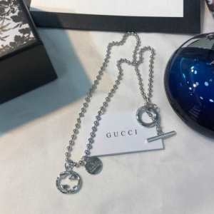 2020 AWコレクション人気 グッチ GUCCI ネックレス 程良いハリ感で高級感のある仕上