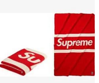 お買い得　2020秋冬 SUPREME シュプリーム　軽く柔らかな ブランケット