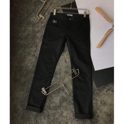 2020ss VALENTINO ジーンズ スタイリッシュ感