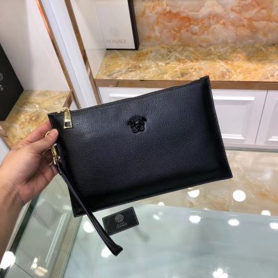 VERSACE ヴェルサーチェ ビジネスケース/セカンドバッグ 可愛い完売確実