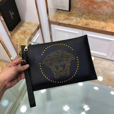 VERSACE ヴェルサーチェ ビジネスケース/セカンドバッグ 爆買いセール