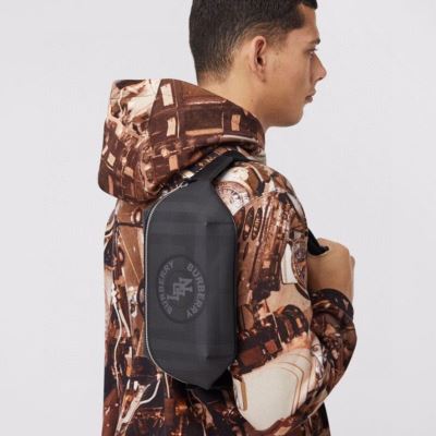 美品！ BURBERRY バーバリー ウエストバッグ、チェストバッグ 売れ筋のいい