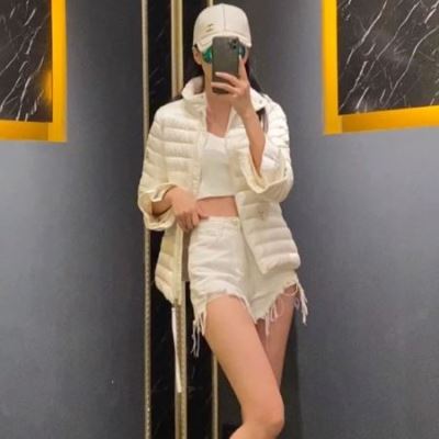 MONCLER モンクレール レディース ダウンジャケット 2020ss カジュアルに着こなせるデザイン