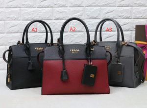 品質保証豊富な プラダ PRADA 多色可選 2020新作 手持ちショルダー掛け