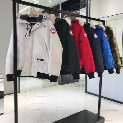 2020SS CANADA GOOSE カナダグース メンズ ダウンジャケット 寒さに打ち勝つ ～希少