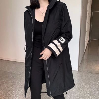 CHANEL シャネル) 綿服/ダウンジャケット 入手困難 すっきり着膨れしない