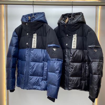PRADA プラダ 綿服/ダウンジャケット 優しくボーディを包んでくれる 贈り物...