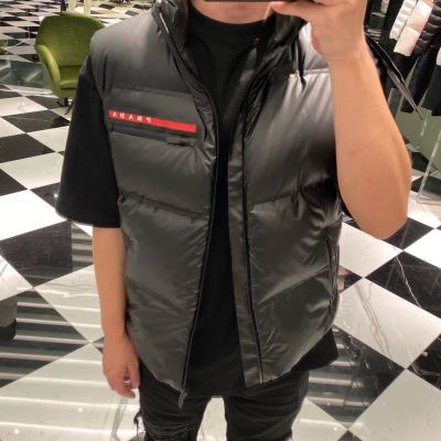 PRADA プラダ 綿服/ダウンジャケット 汚れしにくい 贈り物にも◎