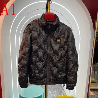  LOUIS VUITTON ルイヴィトン 綿服/ダウンジャケット めちゃくちゃお得 ★安心★追跡付
