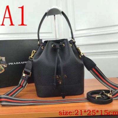 プラダ PRADA ★安心★追跡付 手持ち&ショルダー掛け 新作売切れ続出 2090