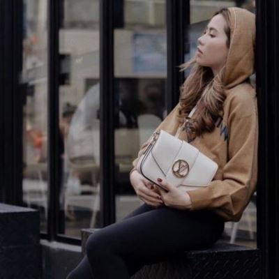 ルイヴィトン LOUIS VUITTON ★安心★追跡付 肩掛けバッグ / ワンショルダーバッグ 最新商品即完売 M55948