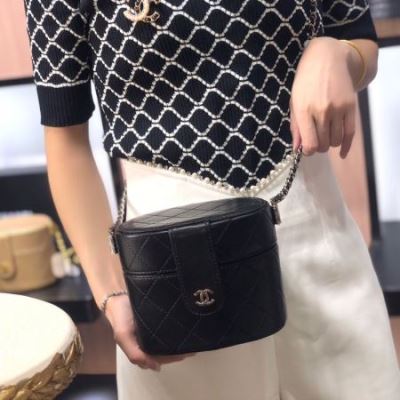 シャネル CHANEL ★安心★追跡付 肩掛けバッグ / ワンショルダーバッグ 人気話題 激レア 入手困難