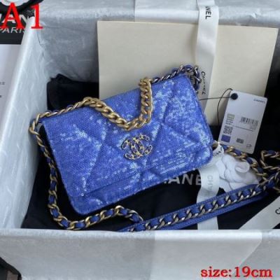 シャネル CHANEL ★安心★追跡付 手持ち&ショルダー掛け 最新商品即完売 セール価格