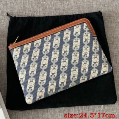 セリーヌ CELINE ★安心★追跡付 ポーチ 最新商品即完売 完売必須☆お早めに
