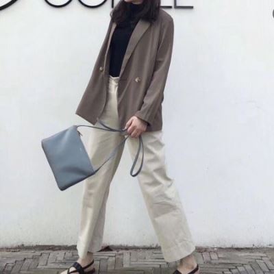 セリーヌ CELINE ★安心★追跡付 肩掛けバッグ / ワンショルダーバッグ 最新商品即完売 限定デザイン大人気完売前に