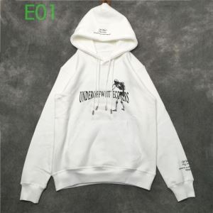 世界共通のアイテム 2色可選 OffWhite オフホワイトおしゃれな人が持って...