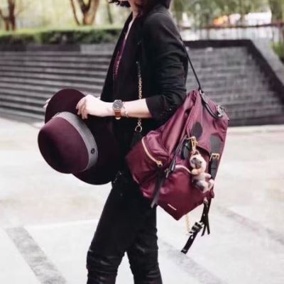 バーバリー BURBERRY ★安心★追跡付 リュック、バックパック 今年も人気 完売必須☆お早めに