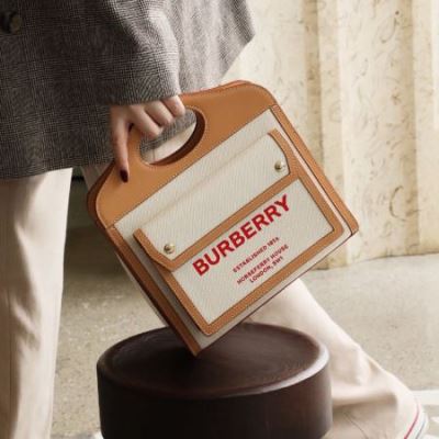 バーバリー BURBERRY ★安心★追跡付 手持ち&ショルダー掛け 今年も人気 完売必須