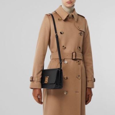 バーバリー BURBERRY ★安心★追跡付 肩掛けバッグ / ワンショルダーバッグ/ポーチ 最新商品即完売 最新☆大人気☆話題沸騰