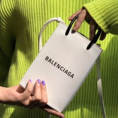 バレンシアガ BALENCIAGA ★安心★追跡付 手持ち&ショルダー掛け 品質高き人気アイテム